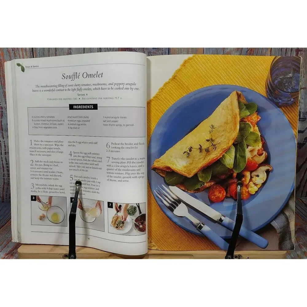 What's Cooking Low Fat by‎ Kathryn Hawkins